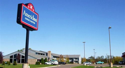 Days Inn & Suites By Wyndham Baxter Brainerd Area Extérieur photo